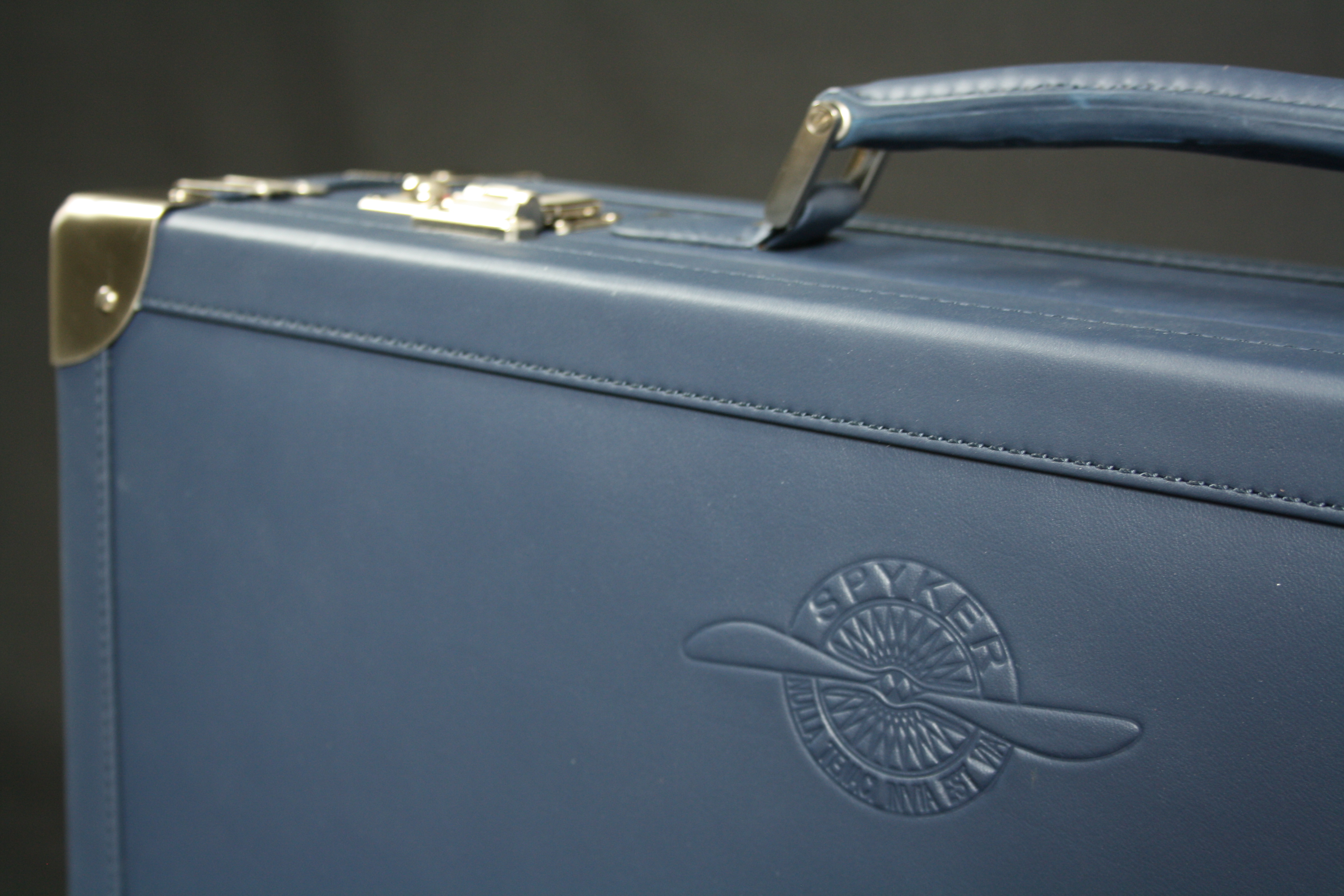 Spyker fitted luggage