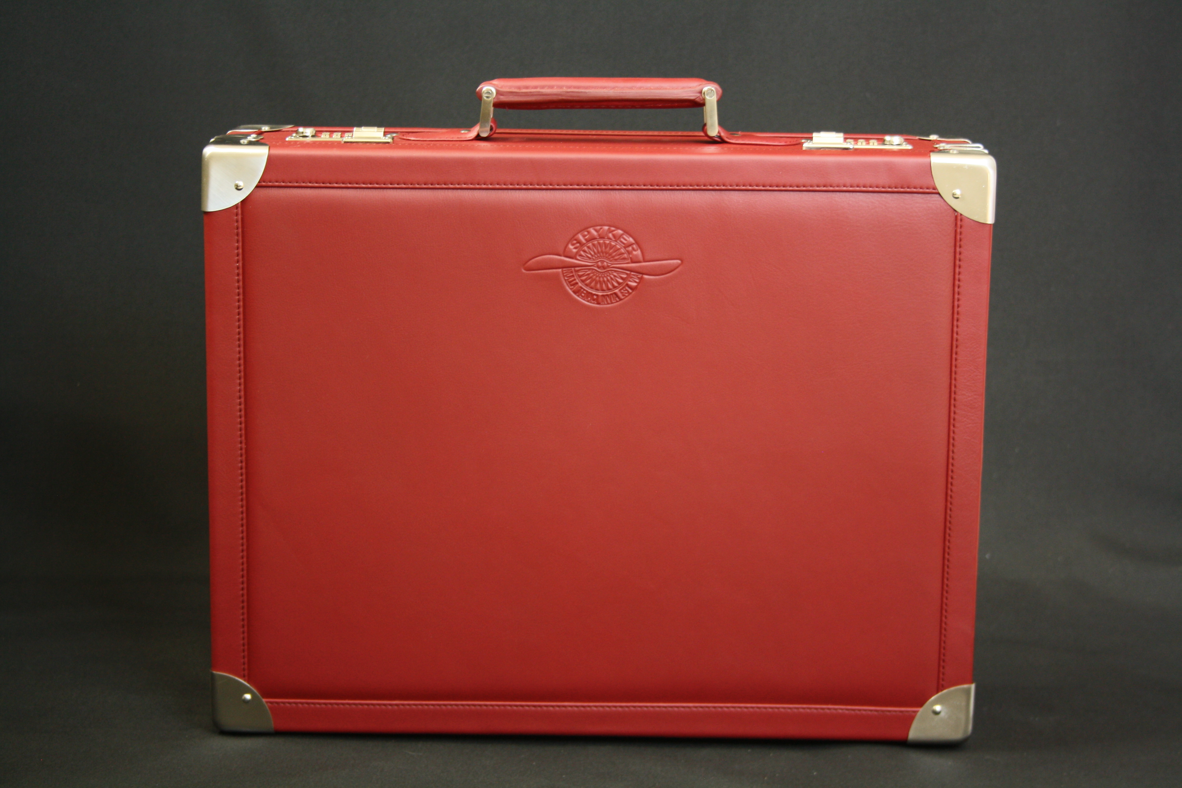Spyker fitted luggage