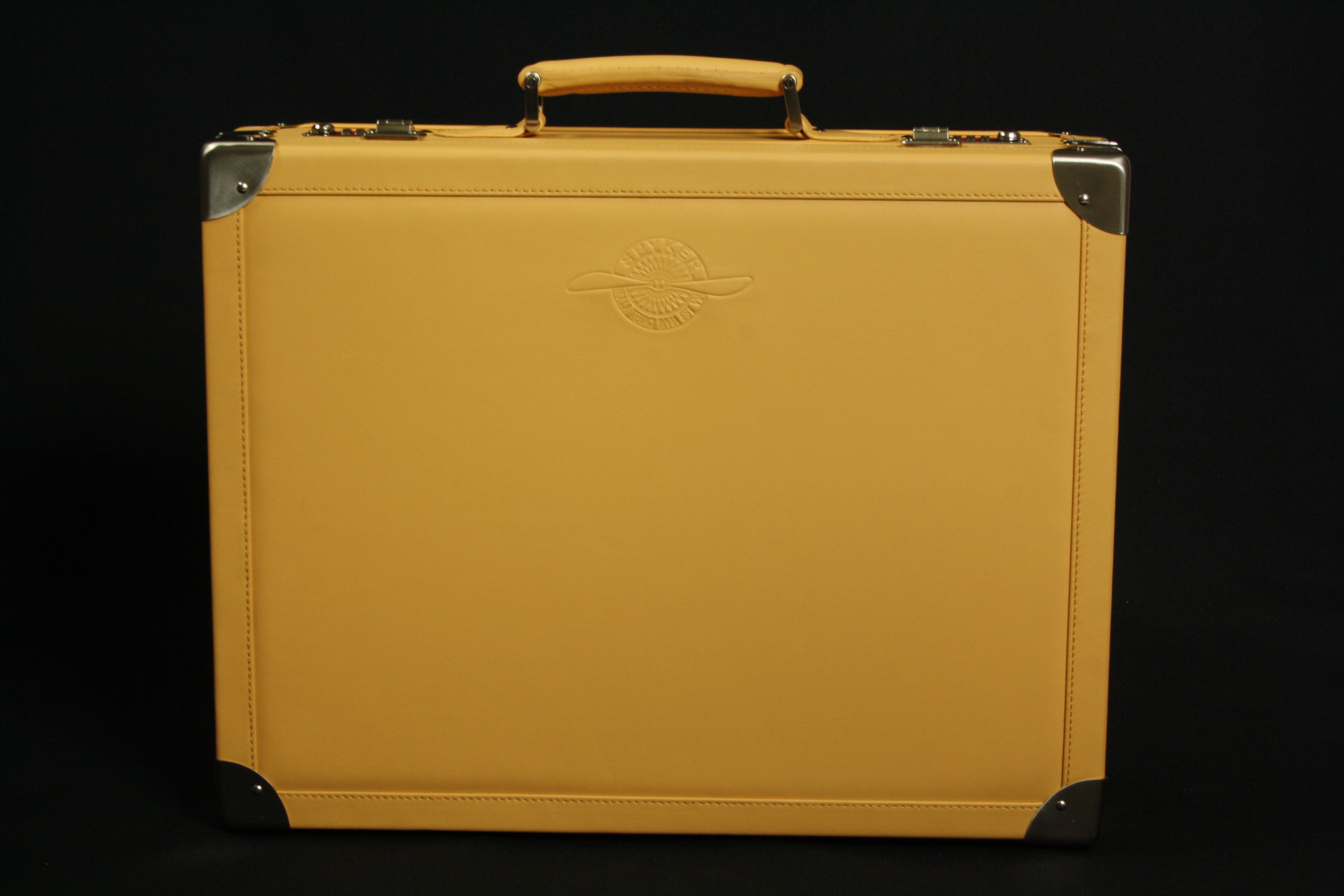 Spyker fitted luggage